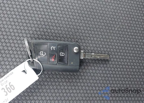 2019 Volkswagen Jetta 1.4T R-Line/1.4T S/1.4T Se из США, поврежденный, VIN 3VWC57BU6KM231599